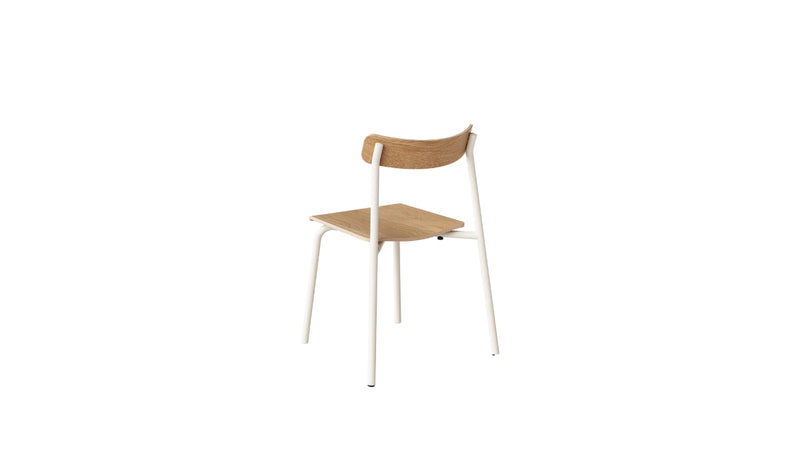 Chaise sans accoudoirs avec assise et dossier en bois clair, structure métallique blanche, vue arrière