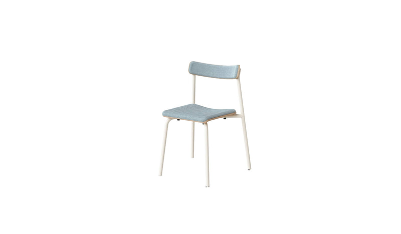 Chaise sans accoudoirs, assise en tissu bleu, structure en métal blanc et éléments en bois, vue de face.