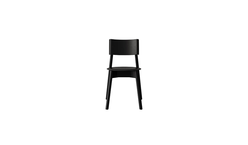 Chaise en bois noir, modèle SSD Full Wood, vue de face, positionnée sur un fond blanc.