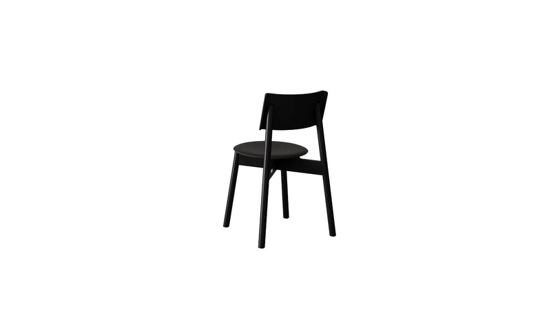 Chaise en bois noir, modèle SSD Full Wood, vue sous un angle vertical arrière, positionnée sur un fond blanc