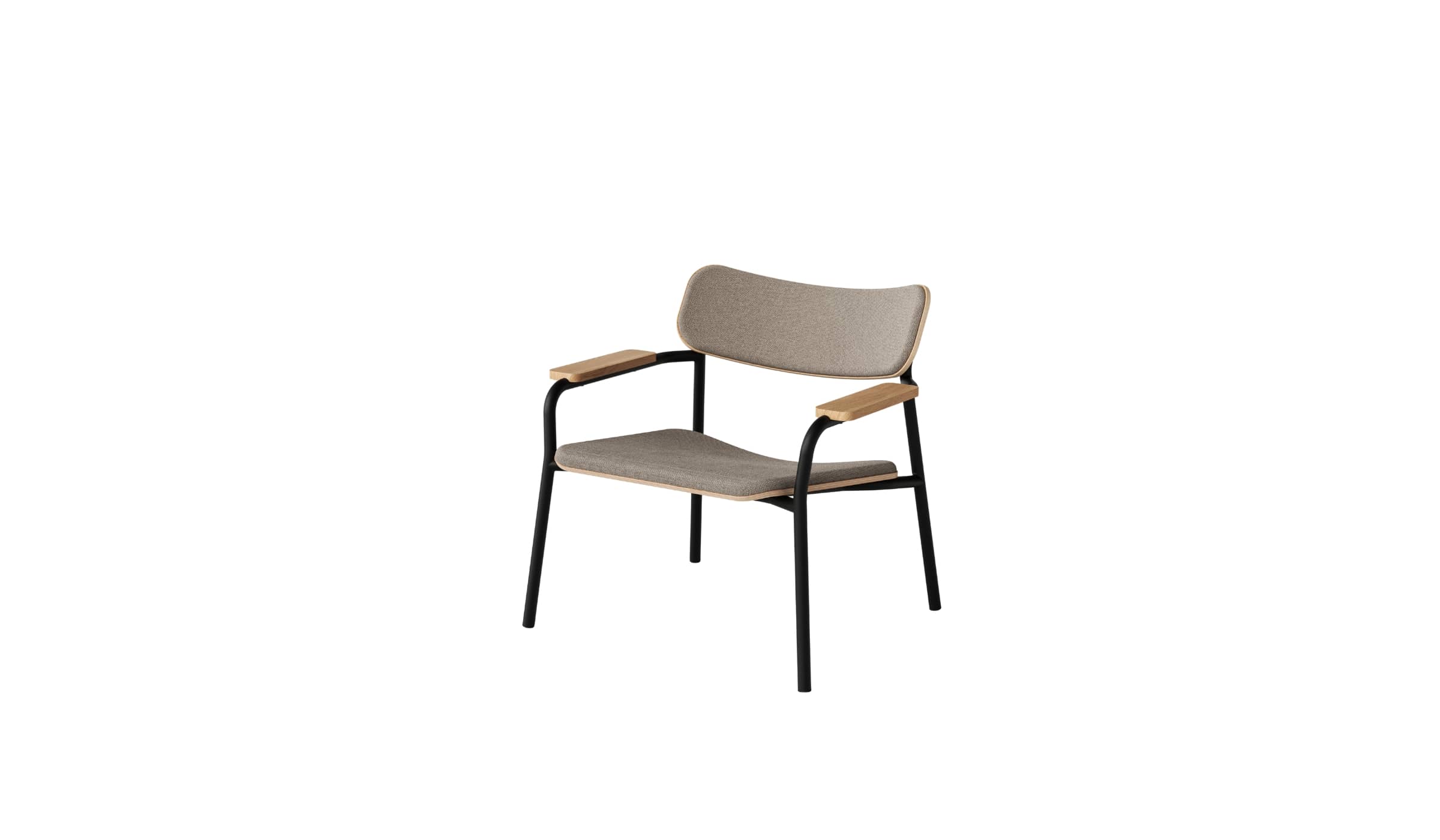 Fauteuil avec structure métallique noire, accoudoirs en bois clair et assise en tissu beige, présenté de face sur fond blanc.