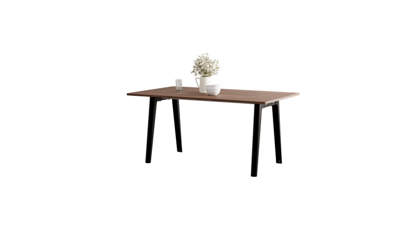 Table New Modern, 6 personnes, noyer et acier noir graphite