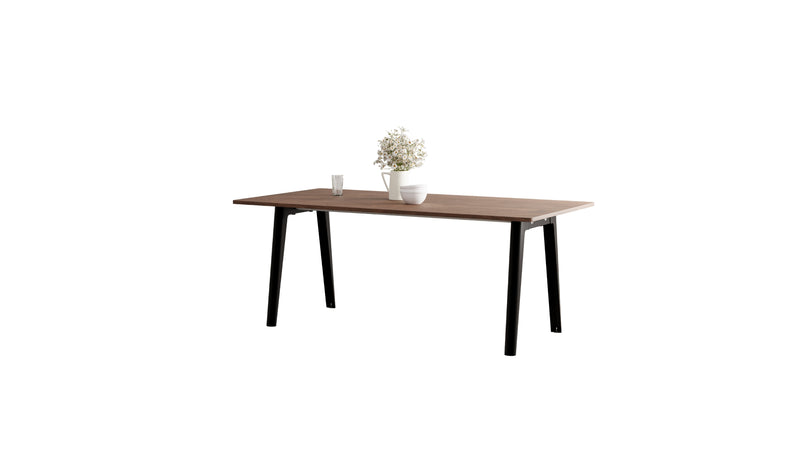 Table New Modern, 8 personnes, noyer et acier noir graphite
