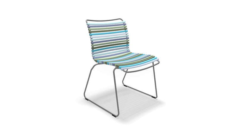 Click - Ergonomic and minimalist outdoor chair, green with bamboo armrests