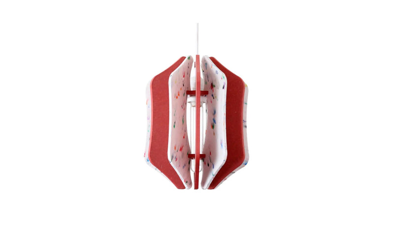 Lampe suspendue Alpha Zulu Carré en matériaux recyclés, rouge-blanc