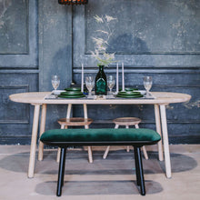 Naïve - Ash dining table