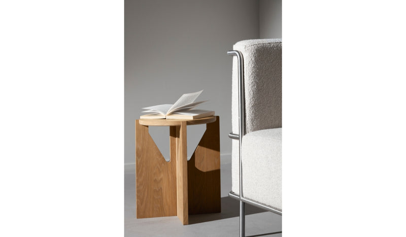Simple - Solid oak stool, raw