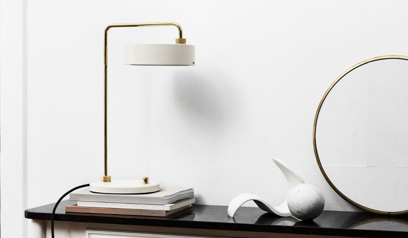 Petite machine - Table lamp, brass