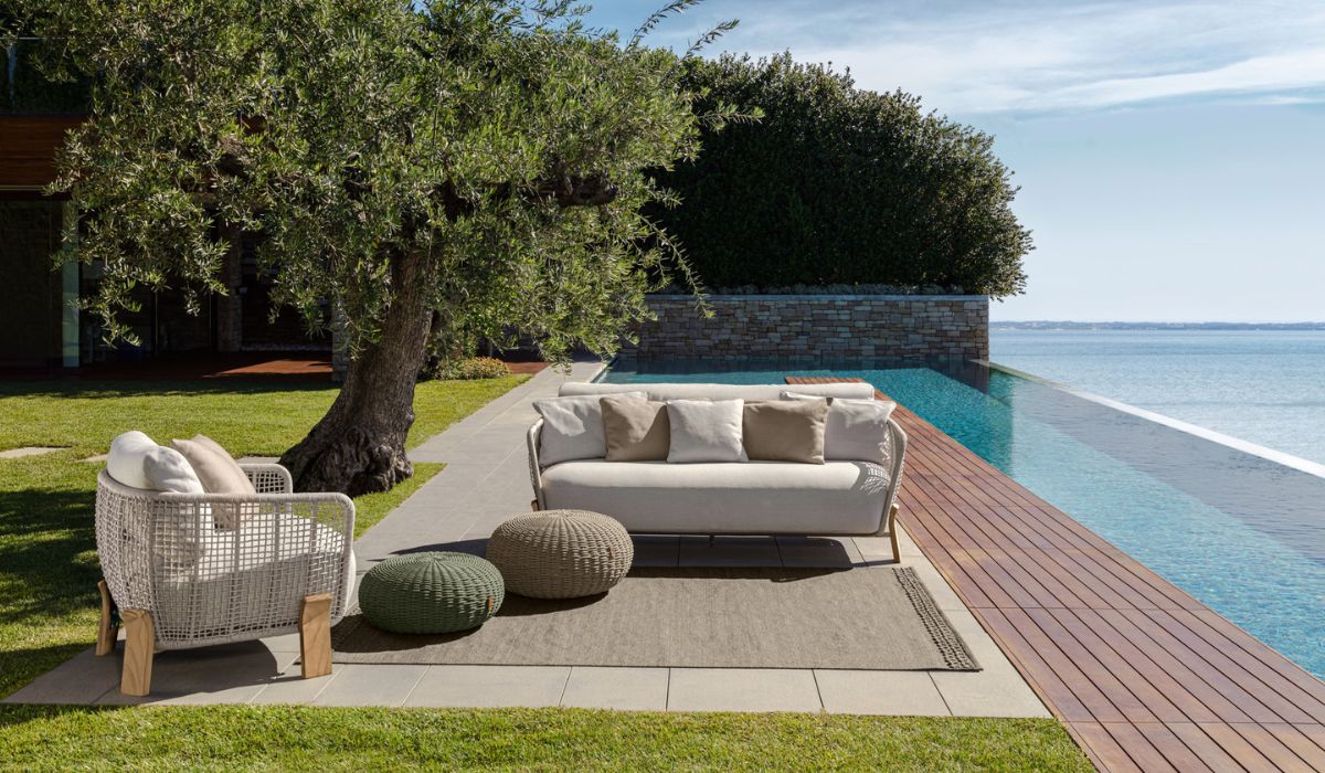 Love Seat - Sofa, natural Accoya wood base and ocean blue fabric