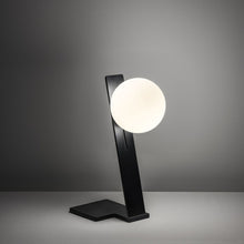 Suspense - Table lamp