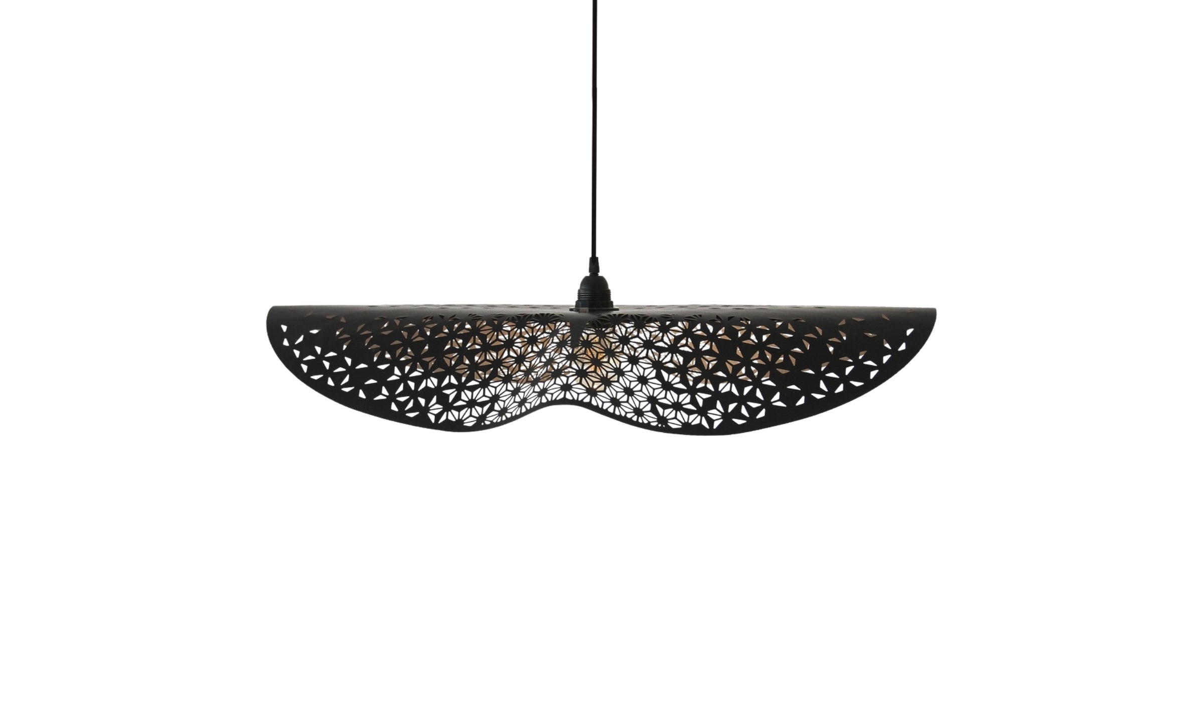 Bohemian pendant light Envole-moi, black recycled leather, 75cm, standard bulb