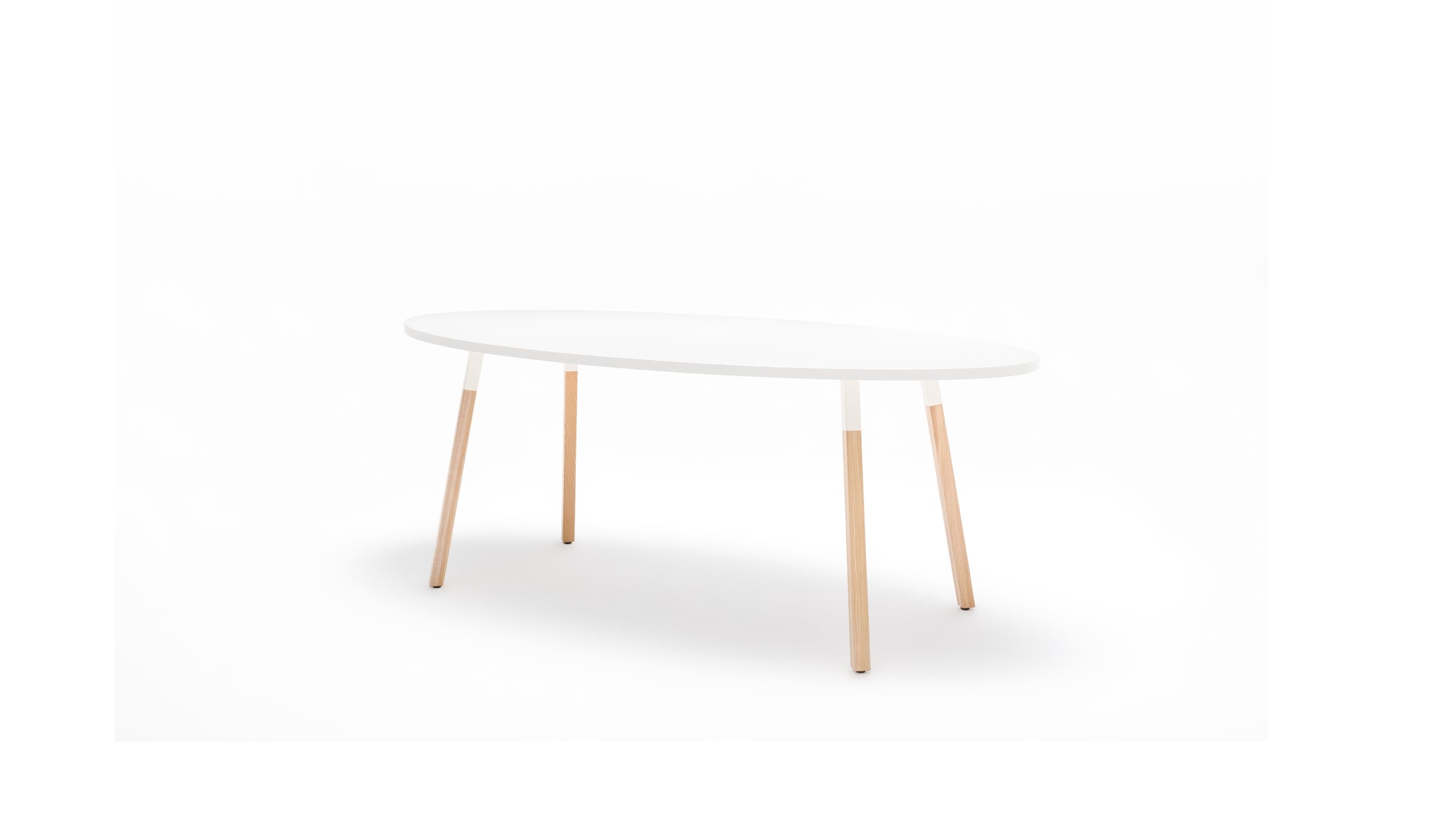 Table Ogi W, 8 personnes, blanc et bois