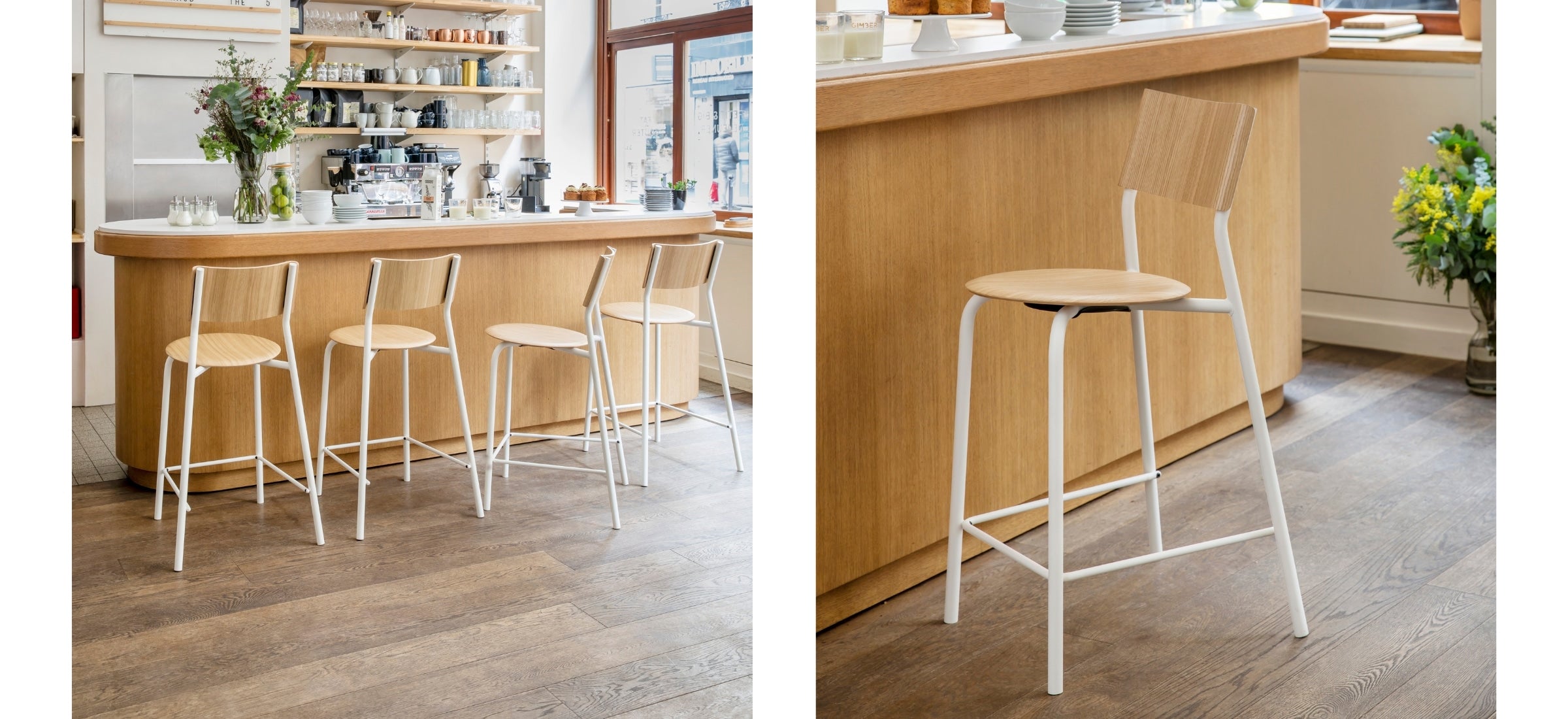 Deux vues de chaises hautes en bois clair avec structure métallique blanche placées devant un comptoir en bois clair dans un café lumineux.