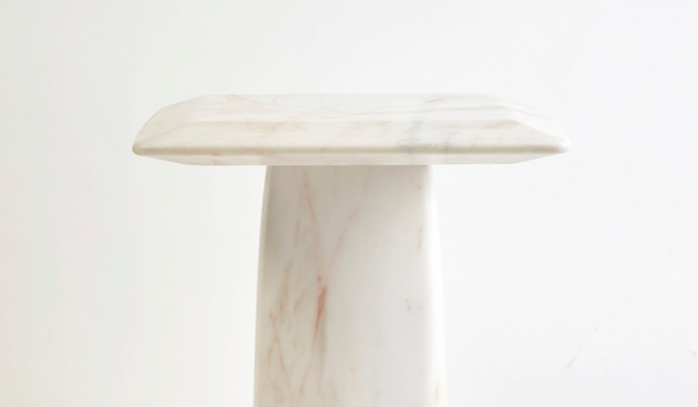 Table d'appoint-Bossa - Table d'appoint en marbre Estremoz--NOVINEA-DUISTT