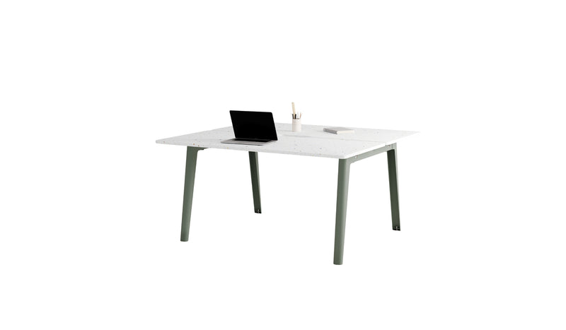 Bureau partagé New Modern, 150x140cm, plastique recyclé blanc et acier gris eucalyptus
