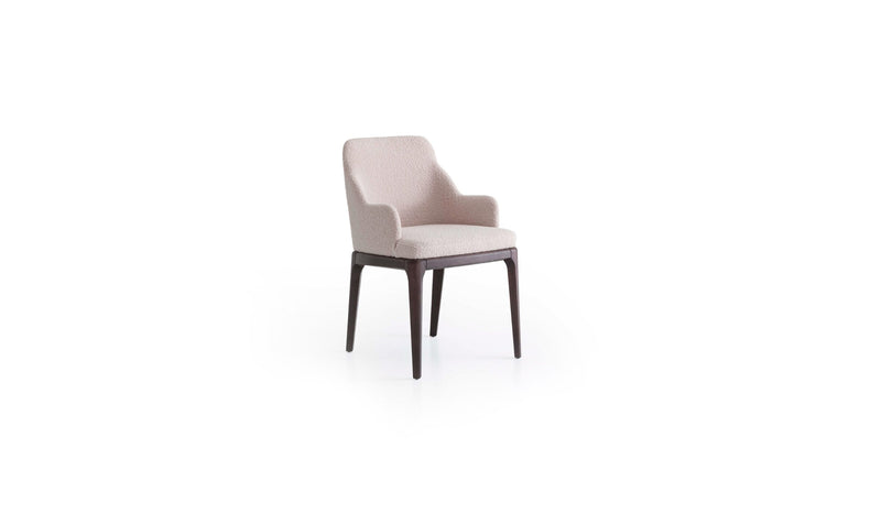 Fauteuil de repas Big Antigona, en bois de frêne massif & laine bouclée beige rosé