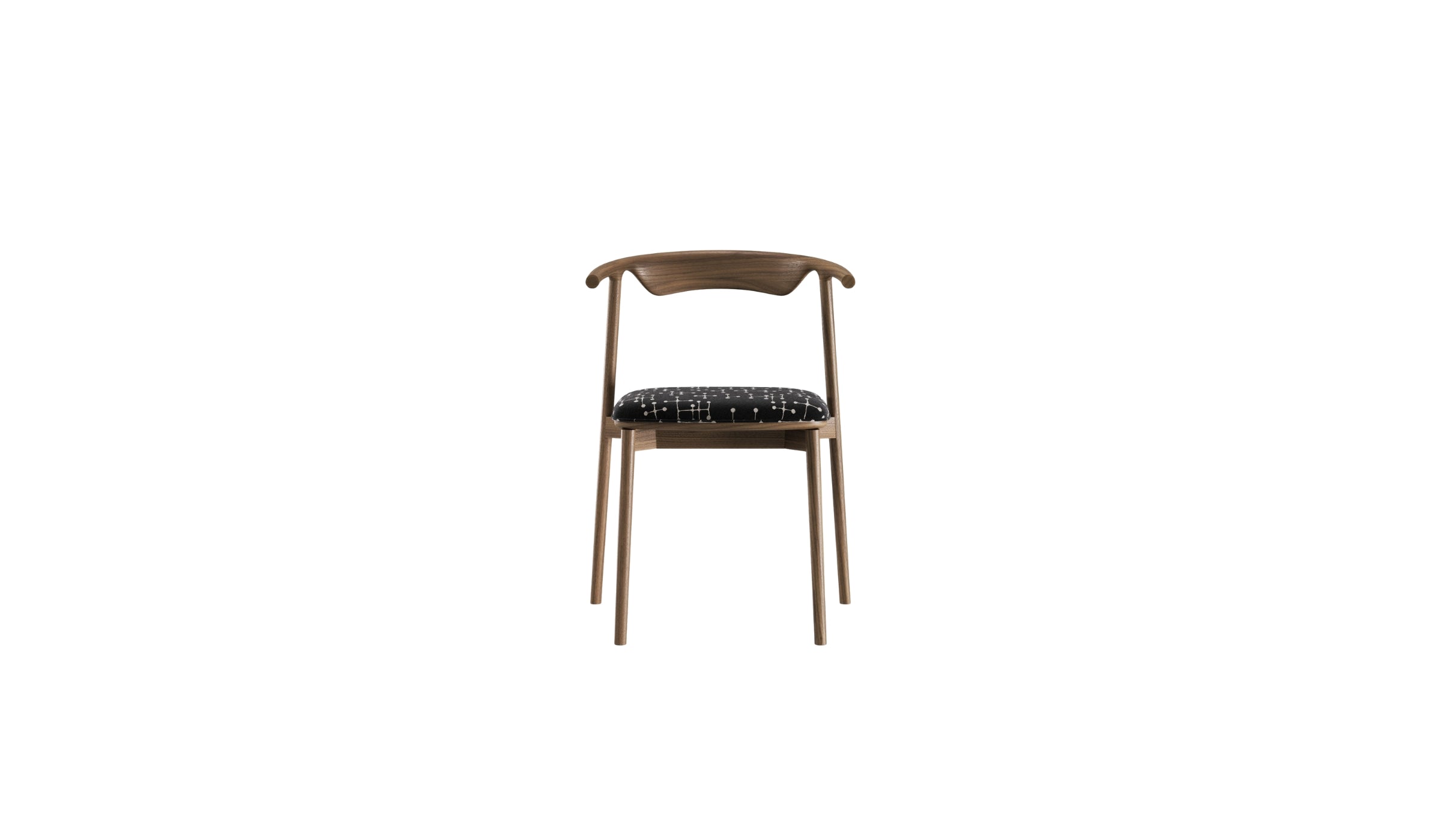 Chaise Pala de WeWood en noyer massif et tissu graphique noir, vue de face sur fond blanc