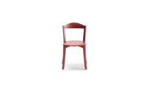 Chaise Bibolina, chêne teinté rouge