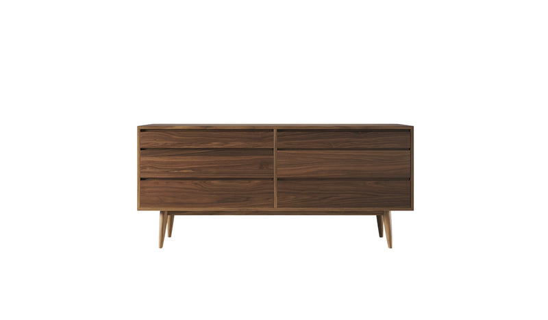 Commode Double de Wewood en noyer, six tiroirs alignés, piètement en retrait, vue de face sur fond blanc