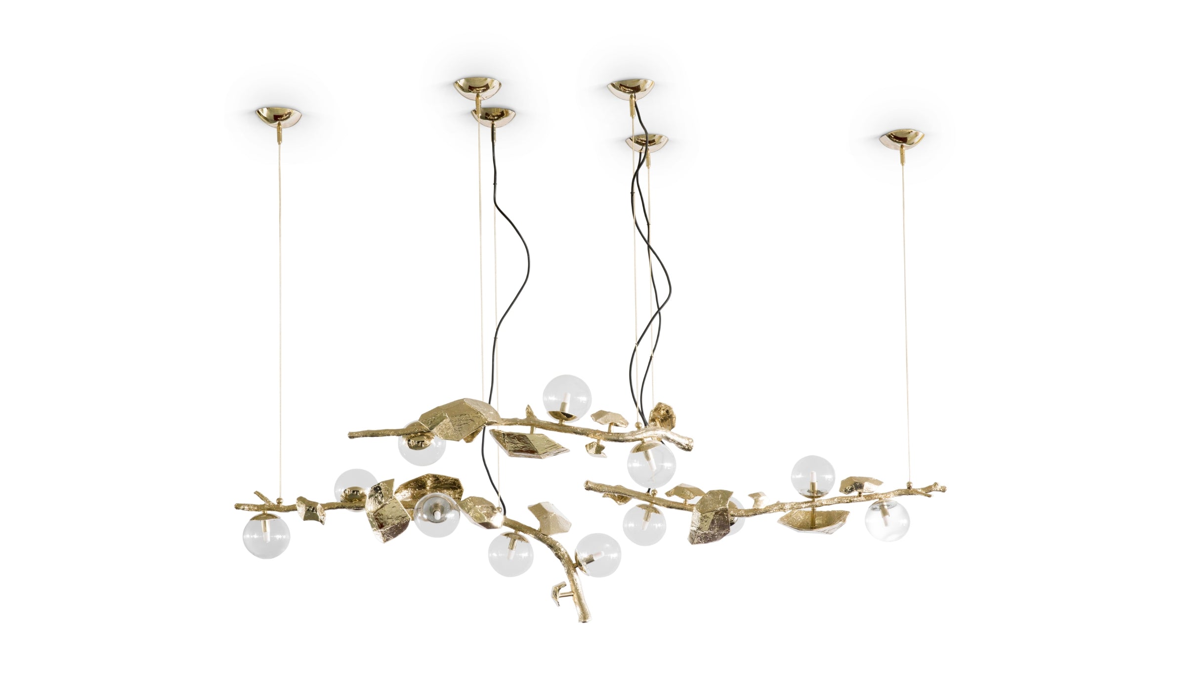 Hera - Luxurious triple pendant light in polished brass and glass for contemporary spaces