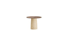 Vue de face de la table d’appoint haute Anchor, plateau en noyer foncé et base en travertin clair