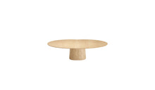 Table basse Anchor de Wewood en chêne et marbre travertin, vue de face centrée sur fond blanc