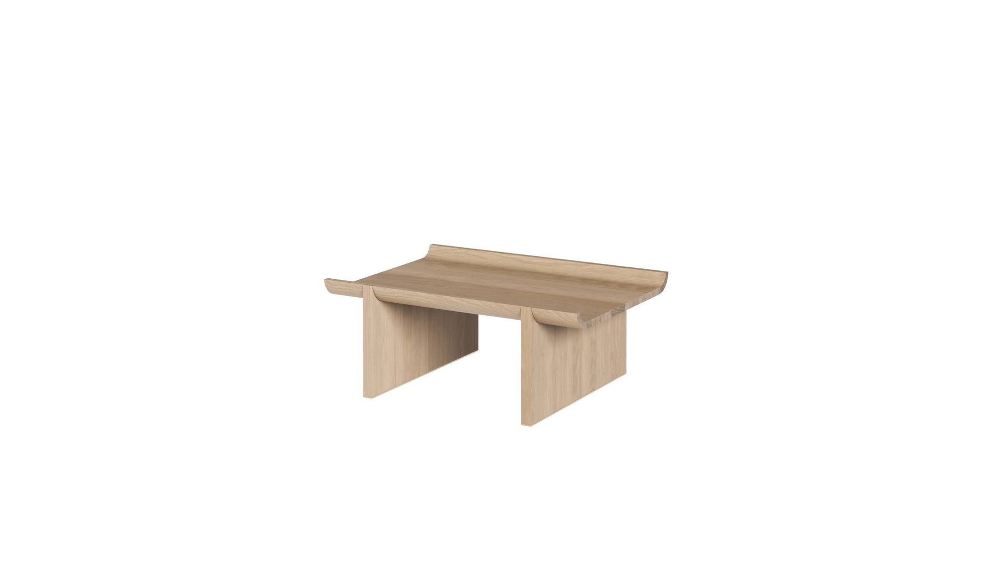 Table basse Rigoles de WeWood en chêne naturel, design organique avec plateau sculpté, vue de trois quarts sur fond blanc