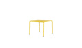 Table de jardin moderne 2 places, avec plateau carré de 90x90 cm et pieds fins en métal, jaune soleil