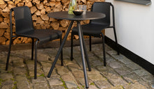 Nami - Table de repas extérieure design en plastique recyclé, noir