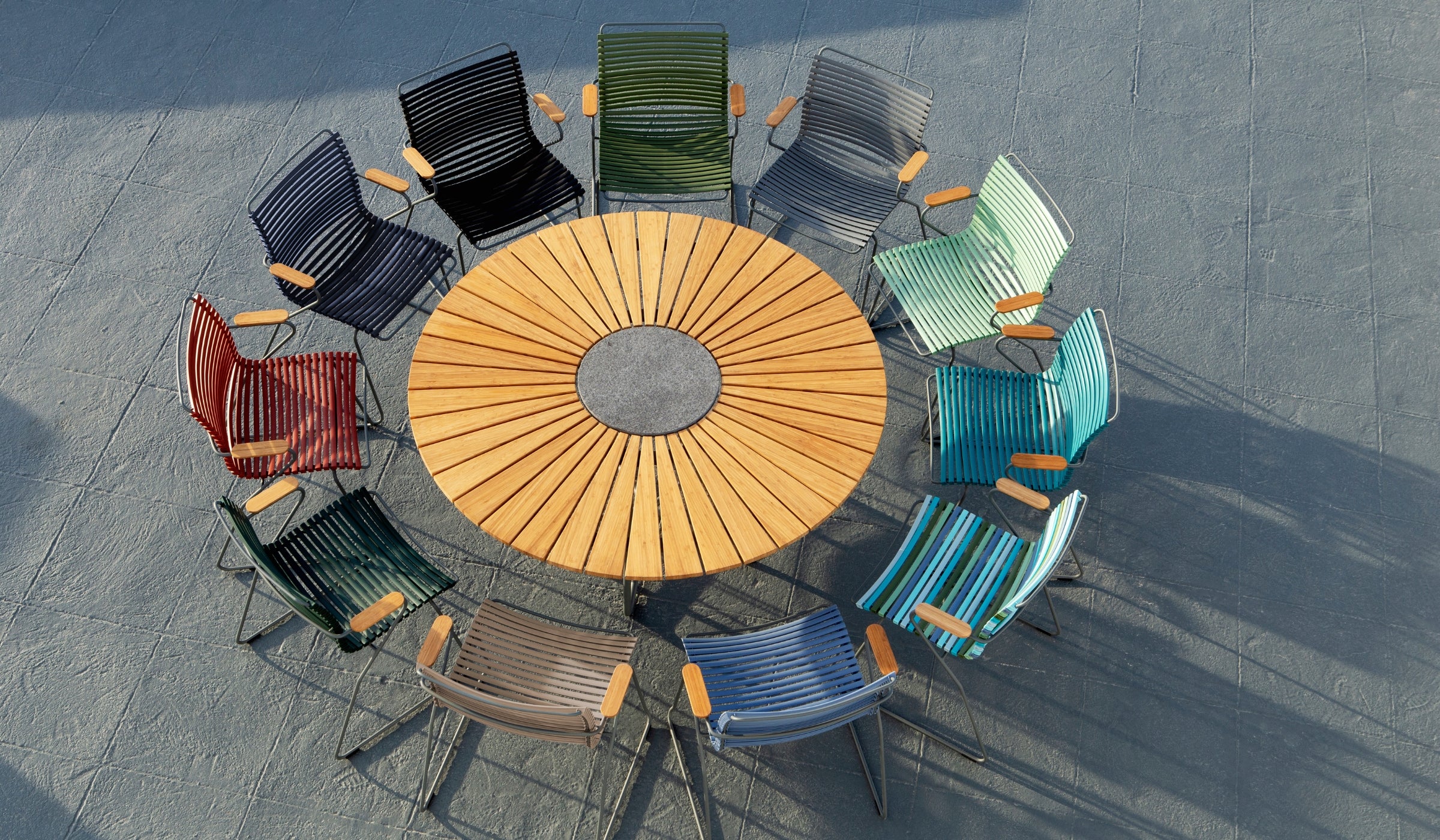 Table de repas outdoor-Circle - Table à manger extérieur en bambou, Ø 150cm--NOVINEA-HOUE