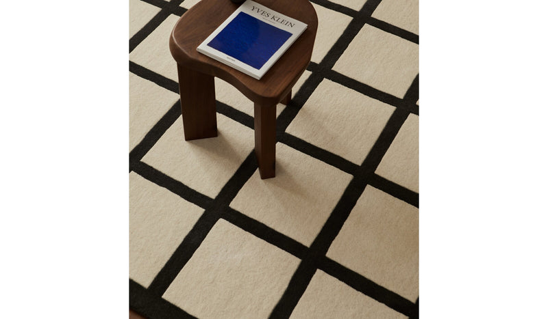 Avenue Checked rug, in wool and geometric shapes, white