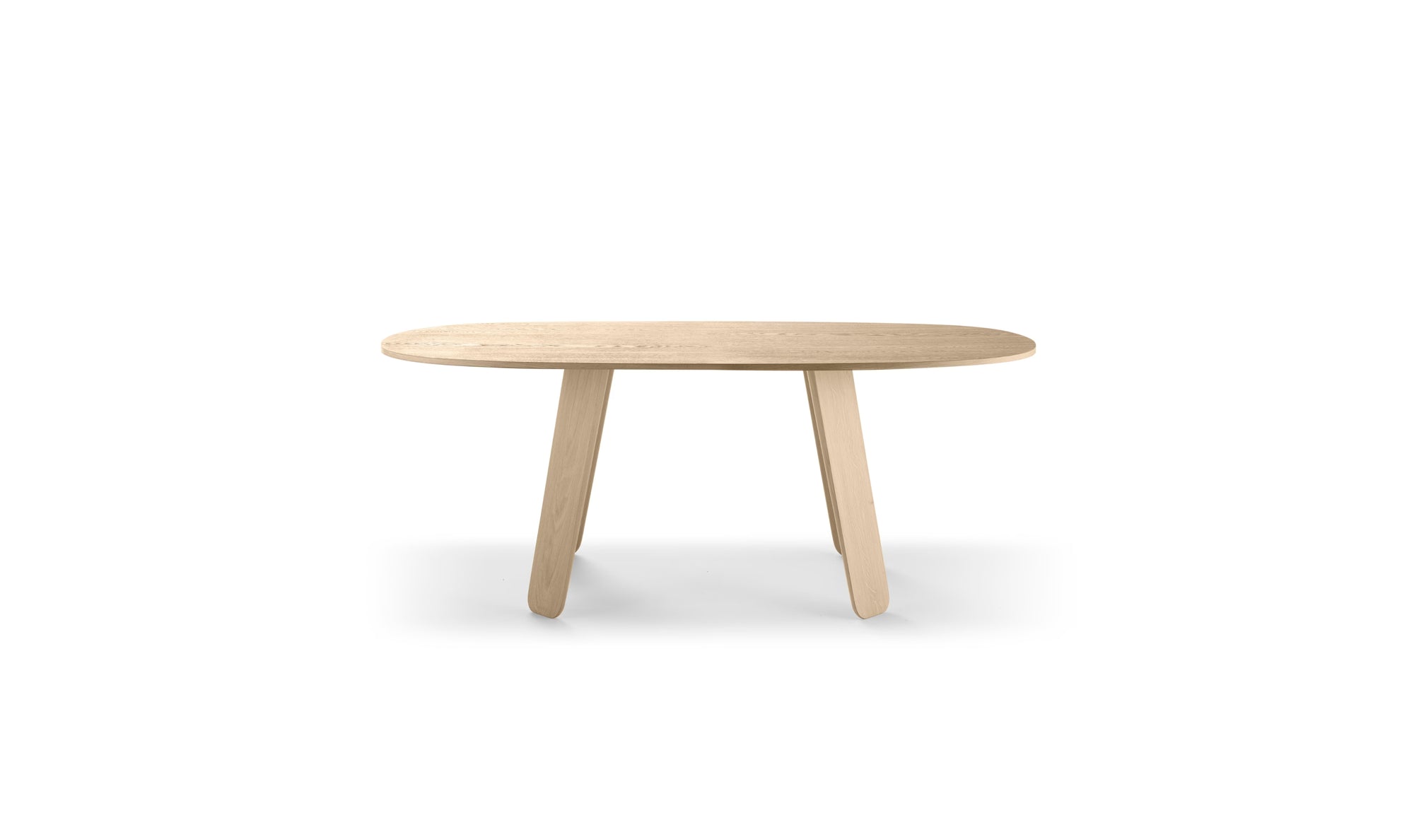 Table ovale Triku, en chêne massif